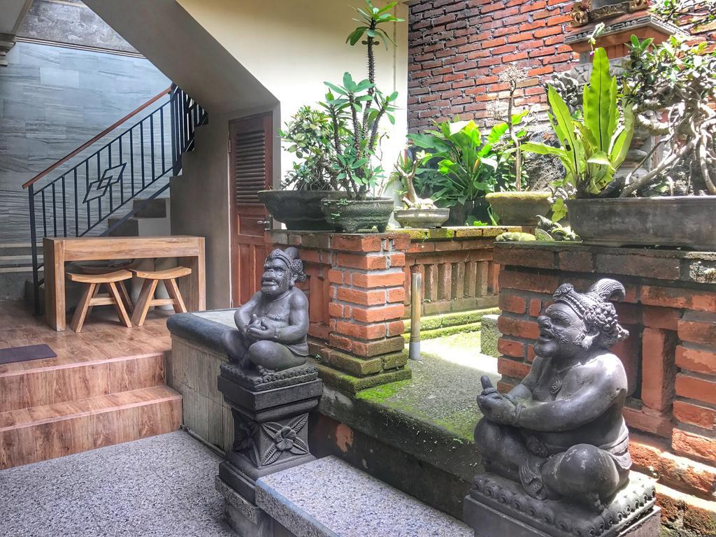 萨塔之家住宿加早餐旅馆 乌布 外观 照片